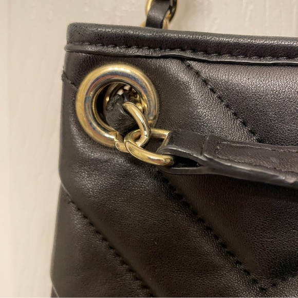 Like new! Talbots Bag shoulder or crossbody bucket black leather chain strap - Picture 6 of 16